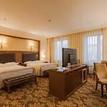 Отель President 5*