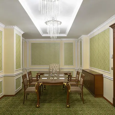 Hotel President 5*