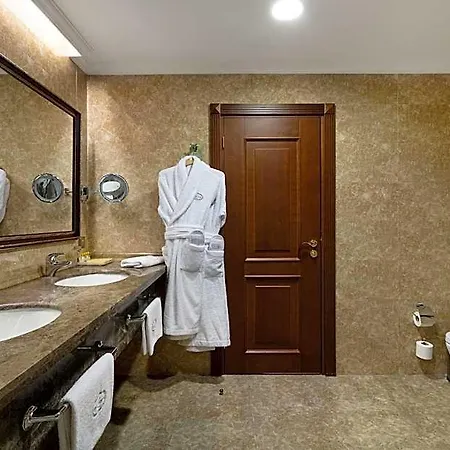 President Hotel