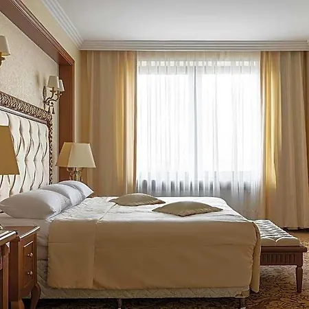 President Hotel