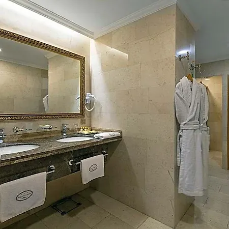 Hotel President 5*