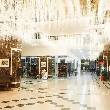 Hotel President 5*
