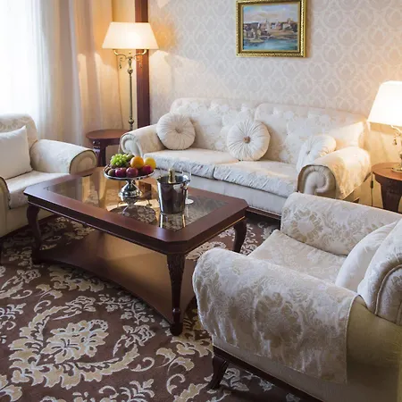 فندق President 5*